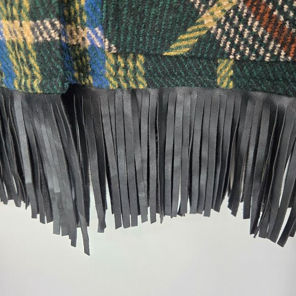 Blank NYC Green Plaid Crop Shacket with Fringe Jacket Women's Size Small FLAWED - Picture 7 of 11